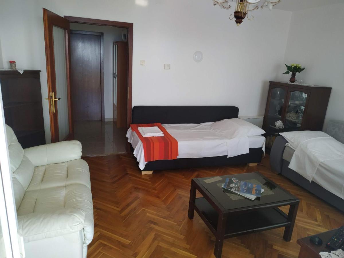 Apartments Marino Novi Vinodolski Eksteriør bilde